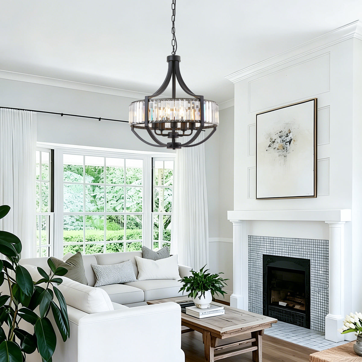 The Everly Farmhouse Chandelier