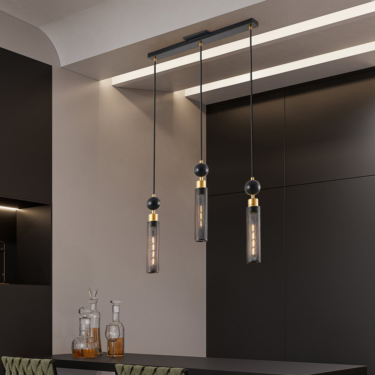 Modern Black and Gold Mesh Pendant Chandelier
